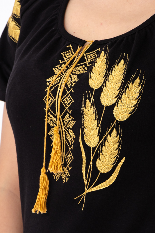 Вишиванка жіноча з коротким рукавом